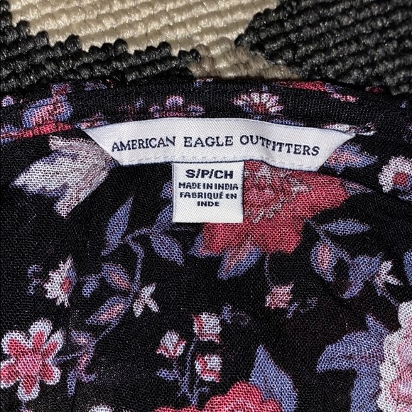 Floral blouse - Picture 6 of 6